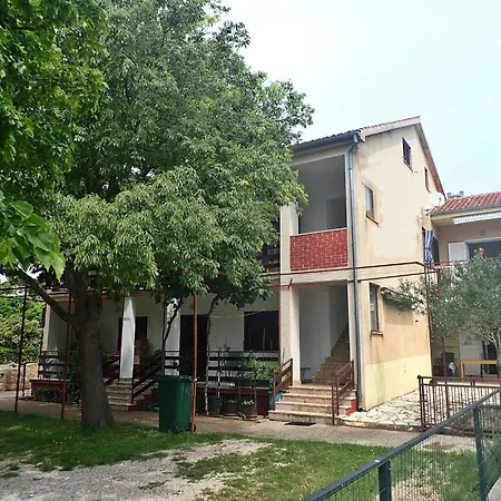 In Starigrad-paklenica 53541