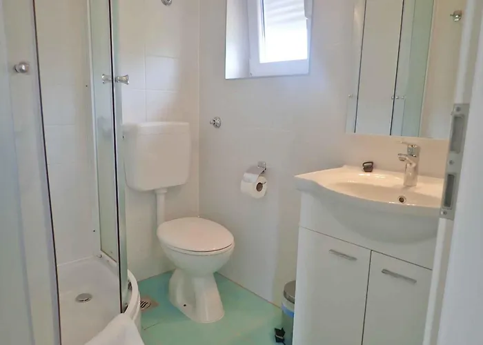 In Starigrad-paklenica 53541 Apartman Starigrad Paklenica