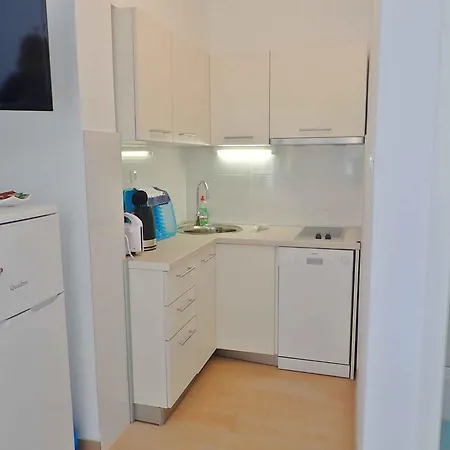 In Starigrad-paklenica 53541 스타리그라드 파클레니차