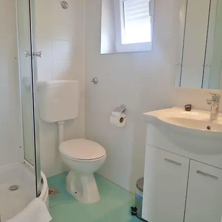 In Starigrad-paklenica 53541 Apartamento Starigrad Paklenica