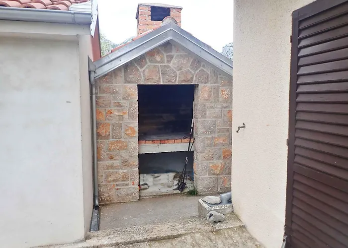 In Starigrad-paklenica 53541 Lägenhet *